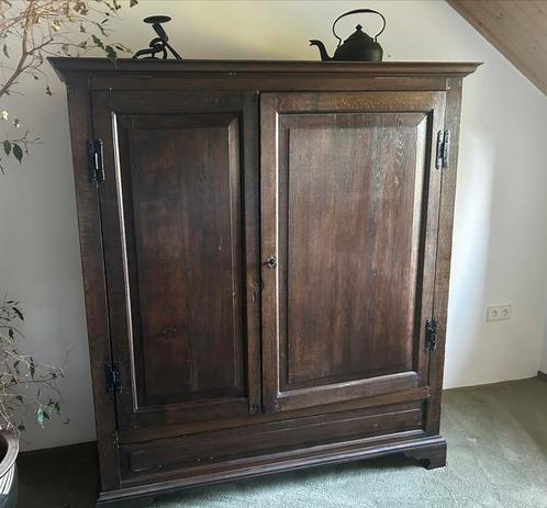 Grote buffetkast 150 b  170 h 47 d, Antiek en Kunst, Antiek | Meubels | Kasten, Ophalen