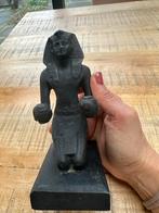 Egyptisch farao beeldje van hars/gips, Antiek en Kunst, Kunst | Beelden en Houtsnijwerken, Ophalen of Verzenden