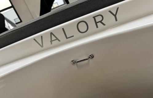 Luxe Valory sloep 555 met 20 pk, Watersport en Boten, Sloepen, Zo goed als nieuw, 10 tot 30 pk, 3 tot 6 meter, Buitenboordmotor