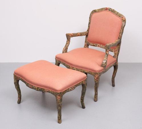 Set van Rococo fauteuil en voetenbank, jaren 90, Huis en Inrichting, Fauteuils, Zo goed als nieuw, Hout, 50 tot 75 cm, Minder dan 75 cm