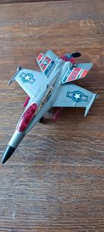 VLIEGTUIG DE HORNET  F / A - 18 28-8662MET MOTOR AANDRIJVING, Ophalen of Verzenden