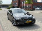 BMW 5-serie Touring 530d Luxury (bj 2016) 258PK|PANO|HEAD-UP, Automaat, 221 €/maand, Achterwielaandrijving, Gebruikt