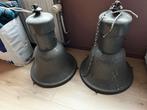 2 Oude Emaille Stationslampen - Industrieel, Huis en Inrichting, Lampen | Hanglampen, Ophalen, Gebruikt, Metaal, 50 tot 75 cm