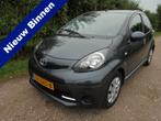 Toyota Aygo 1.0 VVT-i Aspiration Automaat *AUTOMAAT*70.000 o, Auto's, Toyota, Euro 5, Gebruikt, 4 stoelen, 68 pk