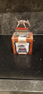 Efteling luville miniatuur ezeltje strekje 2011., Verzamelen, Efteling, Ophalen of Verzenden, Button of Speldje