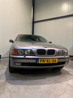 BMW 5-Serie 4.4 I 540 AUT IN E39 750€ ZONDER MOTOR, Auto's, Origineel Nederlands, Te koop, Zilver of Grijs, Benzine
