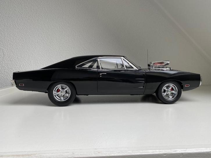 1:8 scale 1970 Dodge Charger R/T - Fast and Furious, 66 cm, Hobby en Vrije tijd, Modelauto's | 1:5 tot 1:12, Zo goed als nieuw