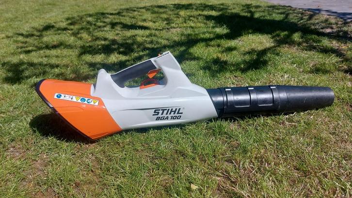 Stihl bga 100, Tuin en Terras, Bladblazers, Zo goed als nieuw, Accu, Ophalen of Verzenden