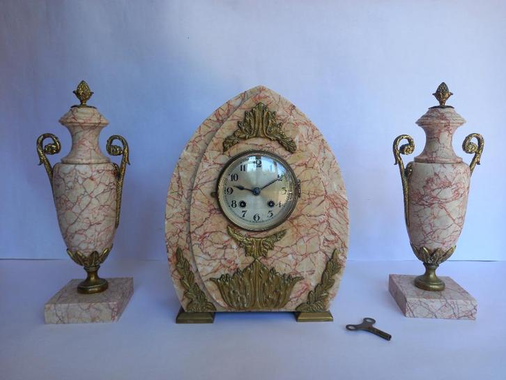 Massief marmeren klok met bronzen bies en 2 vazen - compleet, Antiek en Kunst, Antiek | Klokken, Ophalen