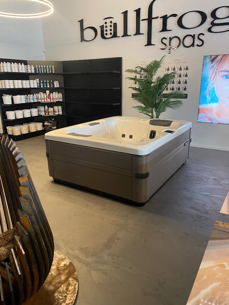 Bullfrog Spas A5L-E - Villeroy & Boch, Ophalen of Verzenden, Nieuw, Vast