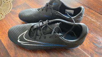 Nike phantom maat 42,5 beschikbaar voor biedingen
