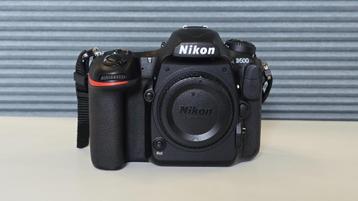 Nikon D500 met slechts 14.066 clicks beschikbaar voor biedingen