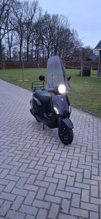 Gts toscana Dynamic scooter, Ophalen of Verzenden, Zo goed als nieuw, Benzine, Overige merken