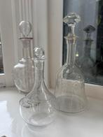 Antieke karaffen, gegraveerd glas en kristallen pot, Ophalen
