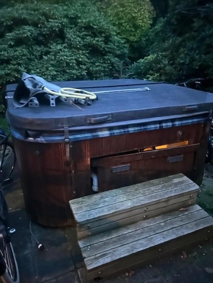 Jacuzzi, Tuin en Terras, Bubbelbaden en Hottubs, Gebruikt, Vast, Afdekzeil, Pomp, Ophalen