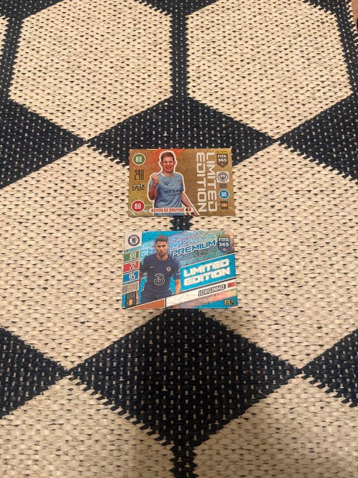 De Bruyne & Jorginho Limited Edition Spelerskaarten, Verzamelen, Sportartikelen en Voetbal, Zo goed als nieuw, Spelerskaart, Buitenlandse clubs