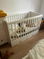 Babybed (Ikea), Kinderen en Baby's, Kinderkamer | Complete kinderkamers, Ophalen, Zo goed als nieuw, Jongetje of Meisje