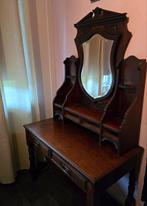 Victoriaans kastje met  geslepen spiegel, Ophalen