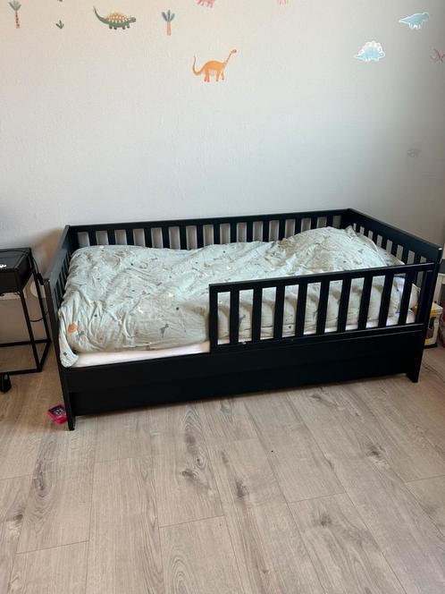 Petit Amelie peuterbed 140x70, Kinderen en Baby's, Kinderkamer | Bedden, Zo goed als nieuw, 140 tot 160 cm, 70 tot 85 cm, Lattenbodem