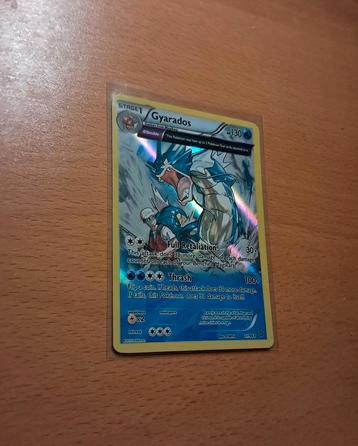 Gyarados - Shining Legends 21/98 Packfresh beschikbaar voor biedingen