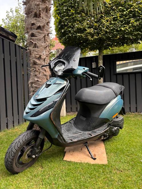Piaggio zip 50cc 4t, Fietsen en Brommers, Scooters | Piaggio, Gebruikt, Zip, Maximaal 45 km/u, Benzine, Ophalen of Verzenden