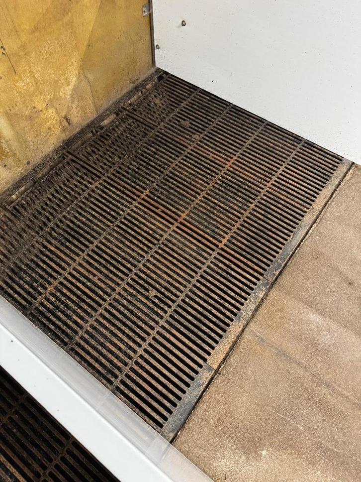 Gietijzer voor biggen [779], Dieren en Toebehoren, Stalling en Weidegang