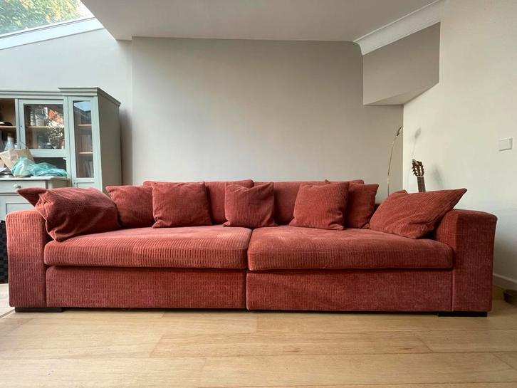 Prachtige modern family bank, Huis en Inrichting, Banken | Bankstellen, Zo goed als nieuw, Rechte bank, Vierpersoons of meer, 250 tot 300 cm