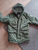 Warme winterjas met capuchon., Ophalen of Verzenden, Zo goed als nieuw, Maat 52/54 (L), Groen
