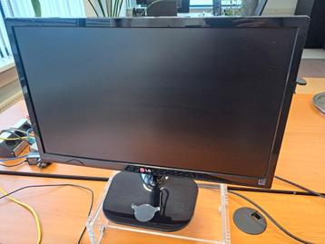 LG 23MP65H-P Monitor - Full HD beschikbaar voor biedingen