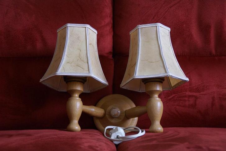 Oude retro Wand Schemerlamp Duo – (vintage), Huis en Inrichting, Lampen | Wandlampen, Gebruikt, Hout, Ophalen
