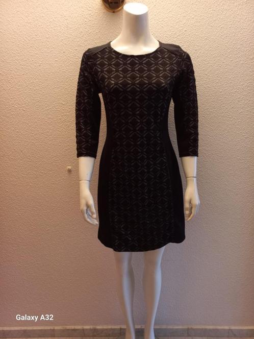 Zwarte jurk van Fas Fas Paris, maat 36-38, Kleding | Dames, Jurken, Zo goed als nieuw, Maat 36 (S), Zwart, Boven de knie, Ophalen of Verzenden