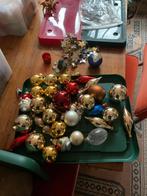 Kerstgroep en kerstballen, Ophalen, Gebruikt