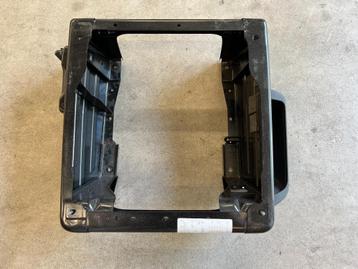 Onderbak stoel links-voor van een Volkswagen Transporter T5 beschikbaar voor biedingen
