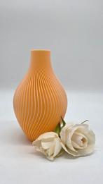 Prachtige Japandi ribbelvaas “Olive” TOP decoratie!, Overige kleuren, Koers Design, Nieuw, Ophalen of Verzenden