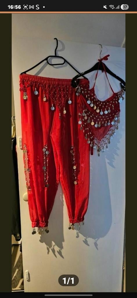 Buikdans kostuum - rood met zilveren details, Maat 38/40 (M), Carnaval, Ophalen of Verzenden, Zo goed als nieuw