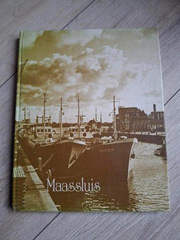 Fotoboek Maassluis beschikbaar voor biedingen