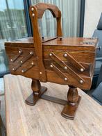 Vintage Naai kist / doos, Hobby en Vrije tijd, Naaien en Fournituren, Ophalen, Gebruikt
