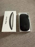 Apple Magic Mouse 2 - A1657 - Zwart, Computers en Software, Muizen, Ophalen, Zo goed als nieuw
