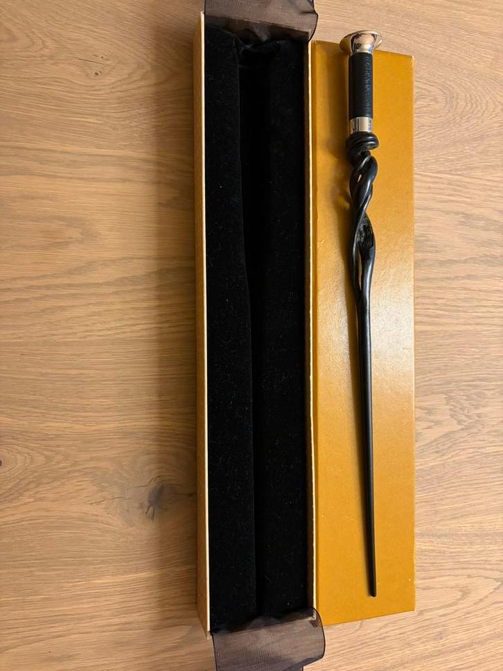 Albus Dumbledore toverstaf Noble Collection in doos, Verzamelen, Harry Potter, Zo goed als nieuw, Replica, Ophalen of Verzenden