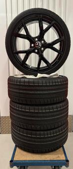 19” originele Vw Golf 8 GTI Clubsport R 235 35 Estoril, Auto-onderdelen, Banden en Velgen, Banden en Velgen, Nieuw, 235 mm, Personenwagen