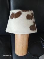 Staande Lamp koeienhuid, Huis en Inrichting, Overige materialen, Ophalen of Verzenden, Zo goed als nieuw, Lamp koeienhuid