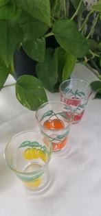 Set van drie vintage glazen, Glas of Glazen, Gebruikt, Onbekend, Ophalen of Verzenden