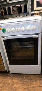 Beko gasfornuis met garantie, Ophalen, 4 kookzones, Zo goed als nieuw, Gas