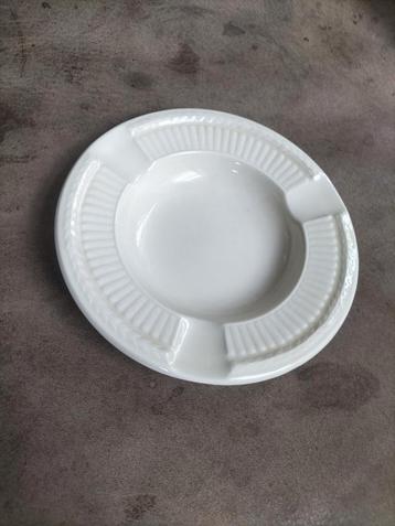 Wedgwood asbak  beschikbaar voor biedingen
