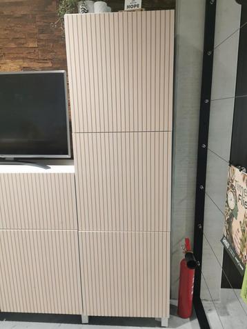 Hoge Ikea Besta kast wit (zonder deurtjes) 