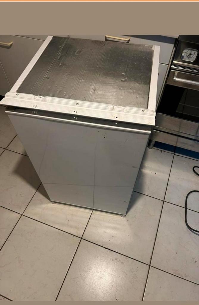 Koelkast Inventum - Compact en werkend !, Witgoed en Apparatuur, Vriezers en Diepvrieskisten, Gebruikt, Vrijstaand, 85 tot 120 cm