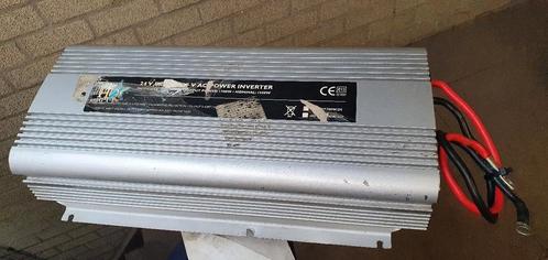 HQ/Telecom Power Inverter
24v 1700watt, Auto-onderdelen, Vrachtwagen-onderdelen, Overige merken, Elektronica en Kabels, Gebruikt