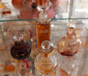 KOOPJE  Parfumminiaturen Dior 4 st beschikbaar voor biedingen