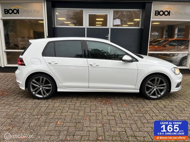 Volkswagen Golf 1.2 TSI Business Edition R-LINE, Auto's, Volkswagen, Bedrijf, Te koop, Golf, ABS, Achteruitrijcamera, Airbags