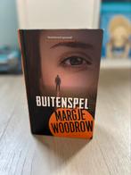 Margje Woodrow - Buitenspel, Ophalen of Verzenden, Zo goed als nieuw, Margje Woodrow